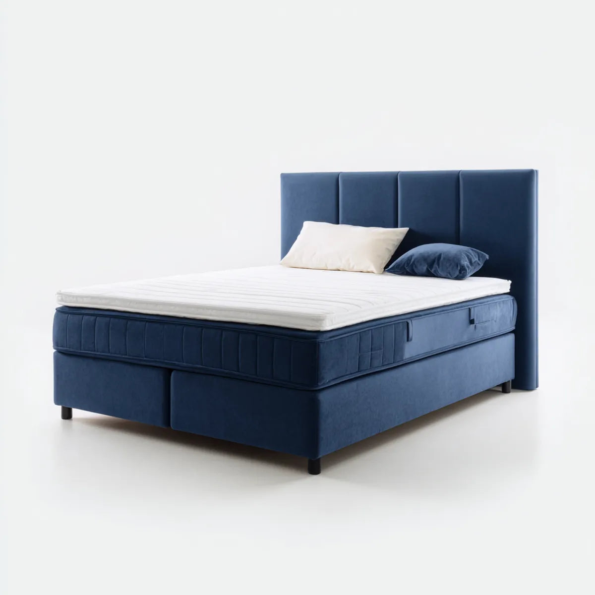 Łóżko dwuosobowe, Podwójne łóżko boxspring niebieski granatowy 160 x 200 cm w prostokątnym poliestrowym aksamicie z deską i materacem